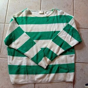 Women’s Sweater Size L